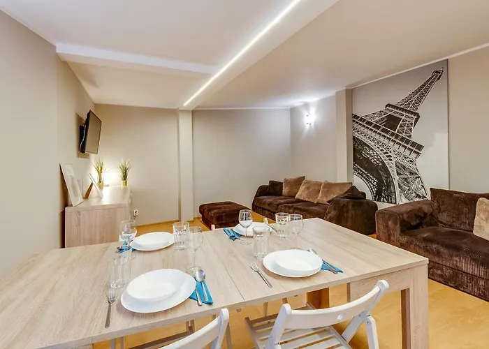 Poddasze Przy Palmiarni Διαμέρισμα Γκλίβιτσε